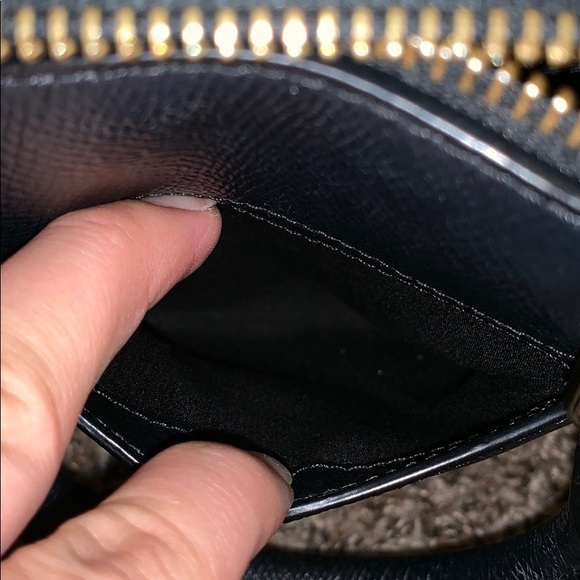 Coach purse - Picture 5 of 8